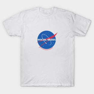 Social Media ≠ Rocket Science T-Shirt